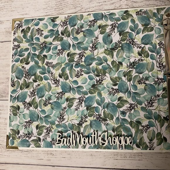 The Paper Studio Greenery Farmhouse Scrapbook Notebook Binder - Picture 6 of 9